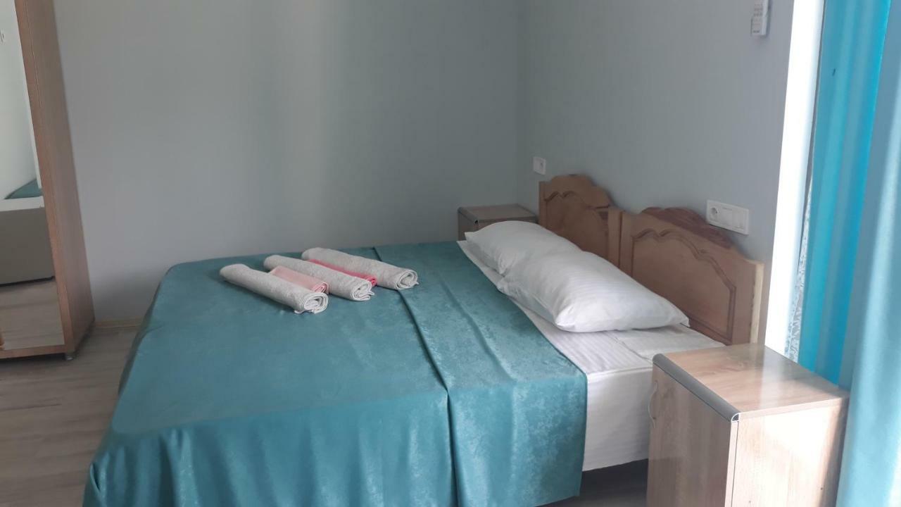 Hotel Marinus 셰크베틸리 외부 사진